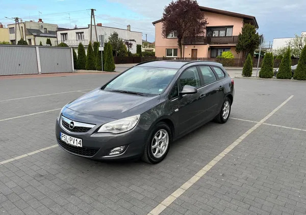 samochody osobowe Opel Astra cena 16700 przebieg: 345168, rok produkcji 2012 z Nałęczów